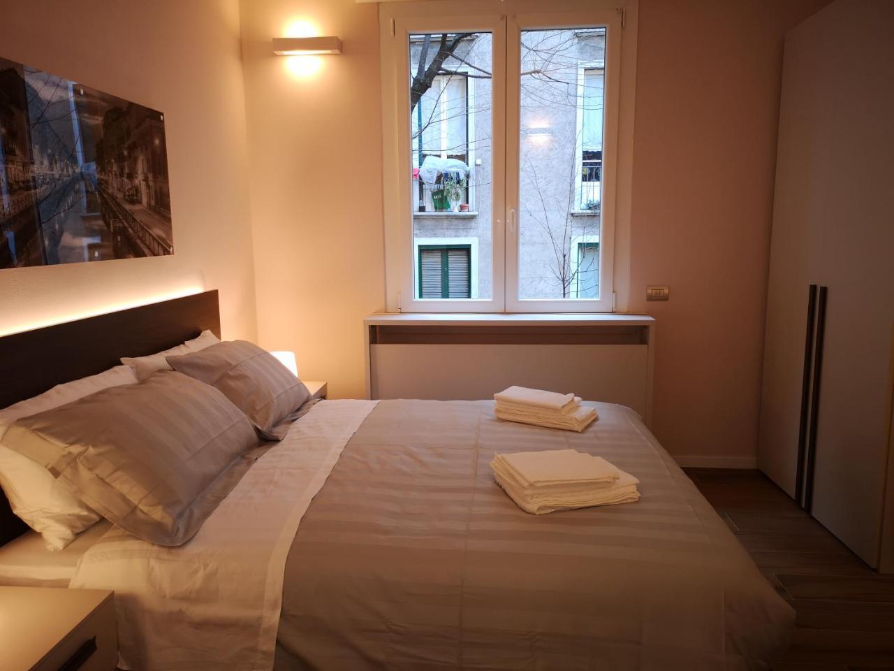 2 Navigli Bed & Breakfast Milano Dış mekan fotoğraf